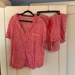 LOFT Plus Red Floral Pajama Set